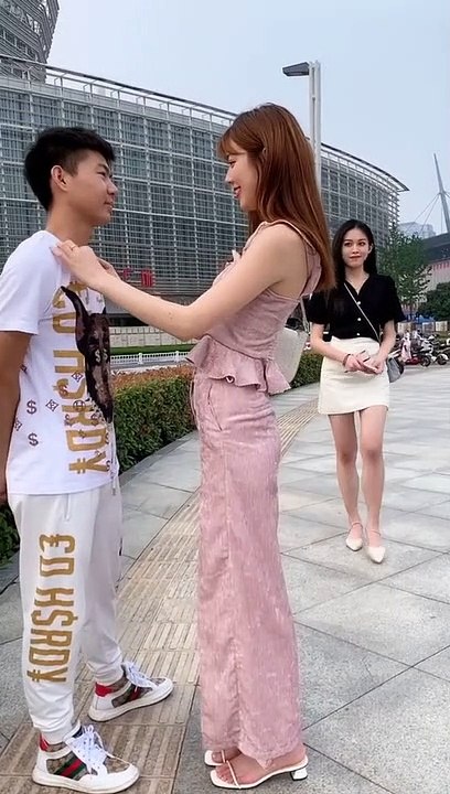 女人貴在安分守己，男人貴在獨寵一女！一個人的忠誠比什麼都珍貴！ @春曉@豪哥車模之家【斌少】