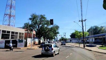 Atenção! Semáforo da Rua da Lapa e Rua Barão do Cerro Azul estão desligados