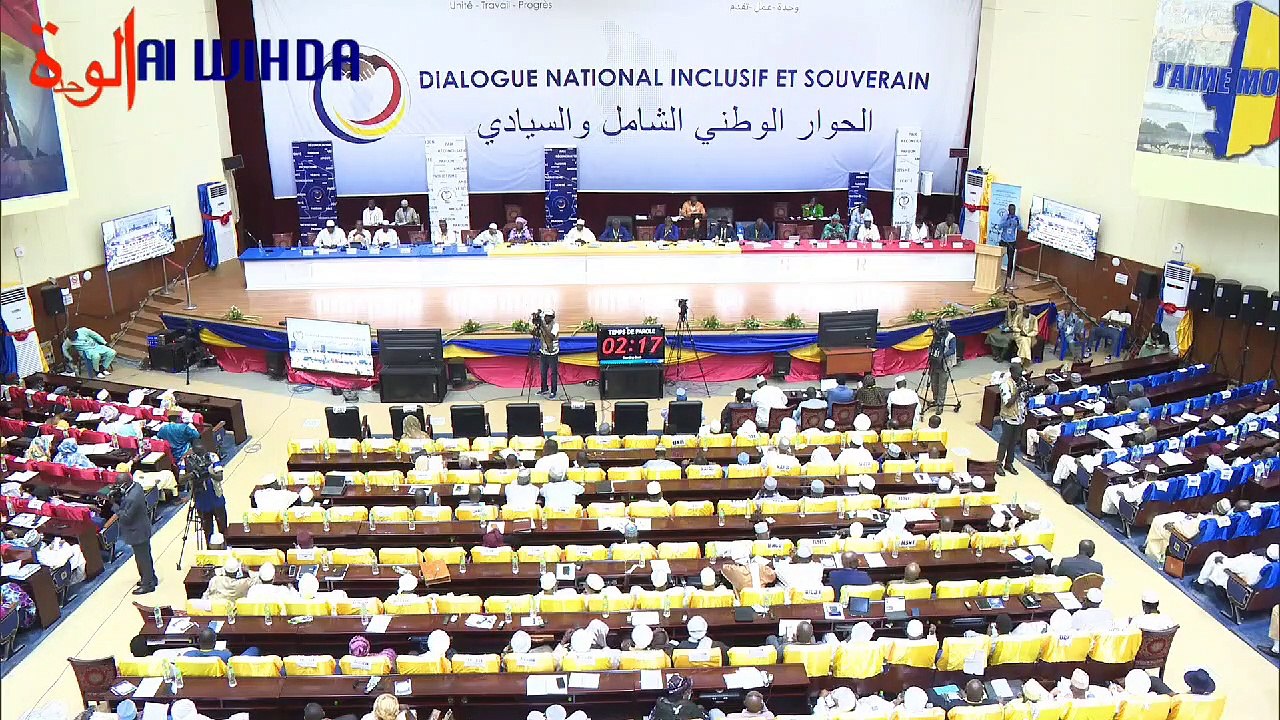 Acheikh Hassan Abakar : "au temps de Tombalbaye, il y avait un tissu industriel. Depuis lors, on n'a pas ajouté d'autres industries. Un pays, c'est quand il y a des industries. L'argent du pétrole ne doit pas aller ailleurs.