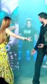 Salman Khan Dance with Jacqueline and Kiccha Sudeep at Vikrant Rona Press Meet #shorts #salmankhan/विक्रांत रोना प्रेस मीट में सलमान खान ने जैकलीन और किच्चा सुदीप के साथ डांस किया #शॉर्ट्स #सलमानखान/رقص سلمان خان مع جاكلين وكيتشا سوديب في Vikrant Rona