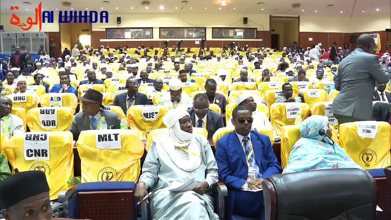 François Djekombe : « je suggère que soit restauré le concours d’entrée en 6ème et le certificat d’études primaires »