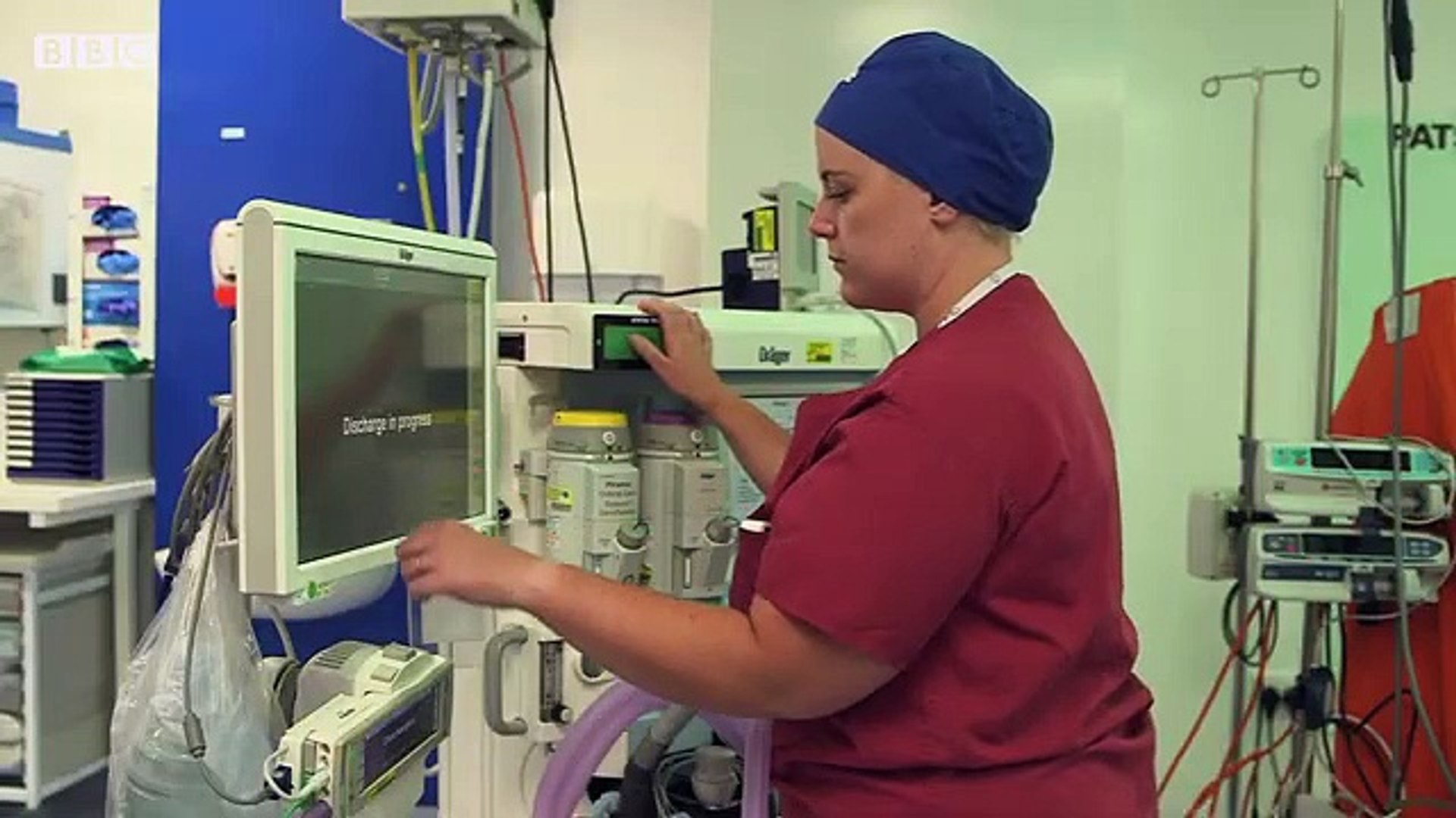 Could Artificial Intelligence shorten hospital wait times_ - BBC News(360P)