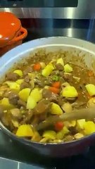 it's SATURDAY!!!! weeee come hangout with me