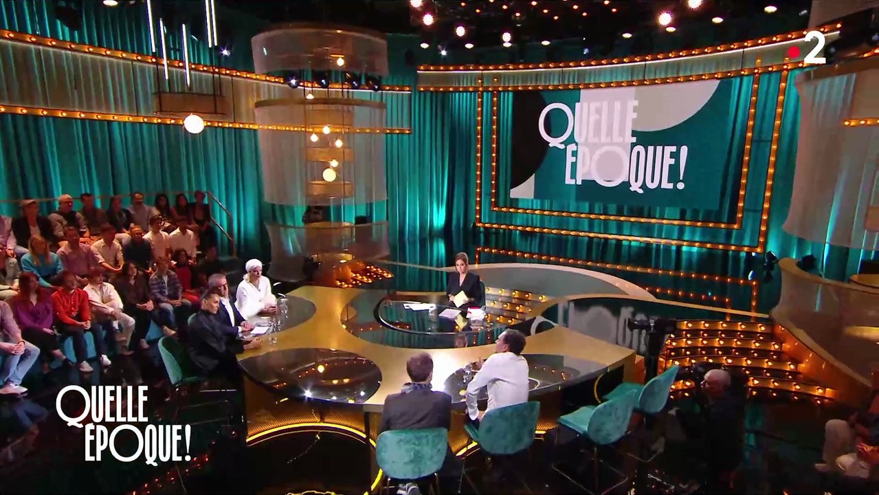 Le témoignage glaçant de Yann Moix hier soir sur France 2  : "Est-ce normal de faire manger des excréments à son fils, de bruler ses livres, de le laisser une semaine sans manger, de le frapper..."