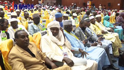 Ella Neloumngaye : "nous plaidons pour l'augmentation des bus universitaires, le renforcement de la restauration et le rétablissement des bourses. Les conditions de vie de nos enseignants, c'est eux le socle de notre avenir"