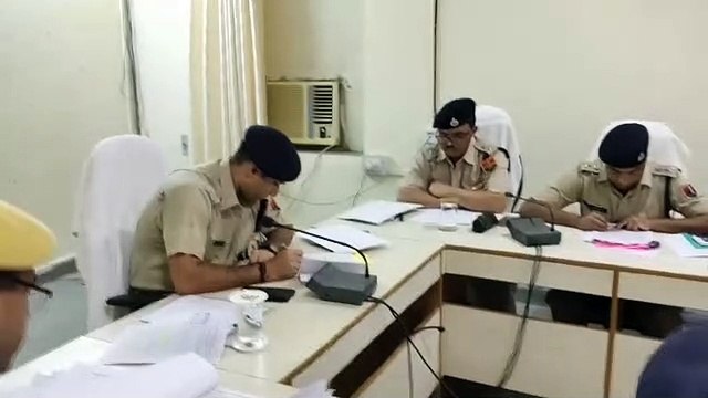 Video : जिले के थानाधिकारियों की अपराध गोष्ठी में एसपी ने ये दिए निर्देश