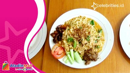 Mencicipi Mie Becek Randang, Perpaduan Mie Minangkabau dengan Rendang Daging dan Rendang Ubi