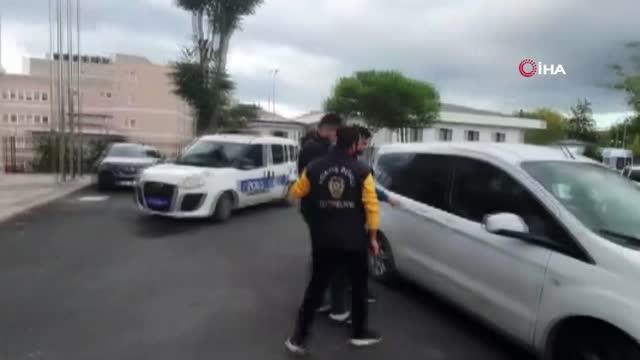 Son dakika haberleri! İstanbul polisinden uyuşturucu operasyonu: Polis lağımdan kokain çıkarttı