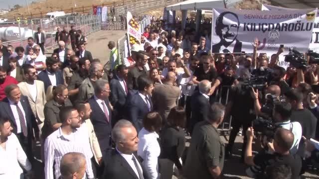 Kılıçdaroğlu, Gaziemir Kentsel Dönüşüm Projesi 1. Etap Temel Atma Töreni ne katıldı
