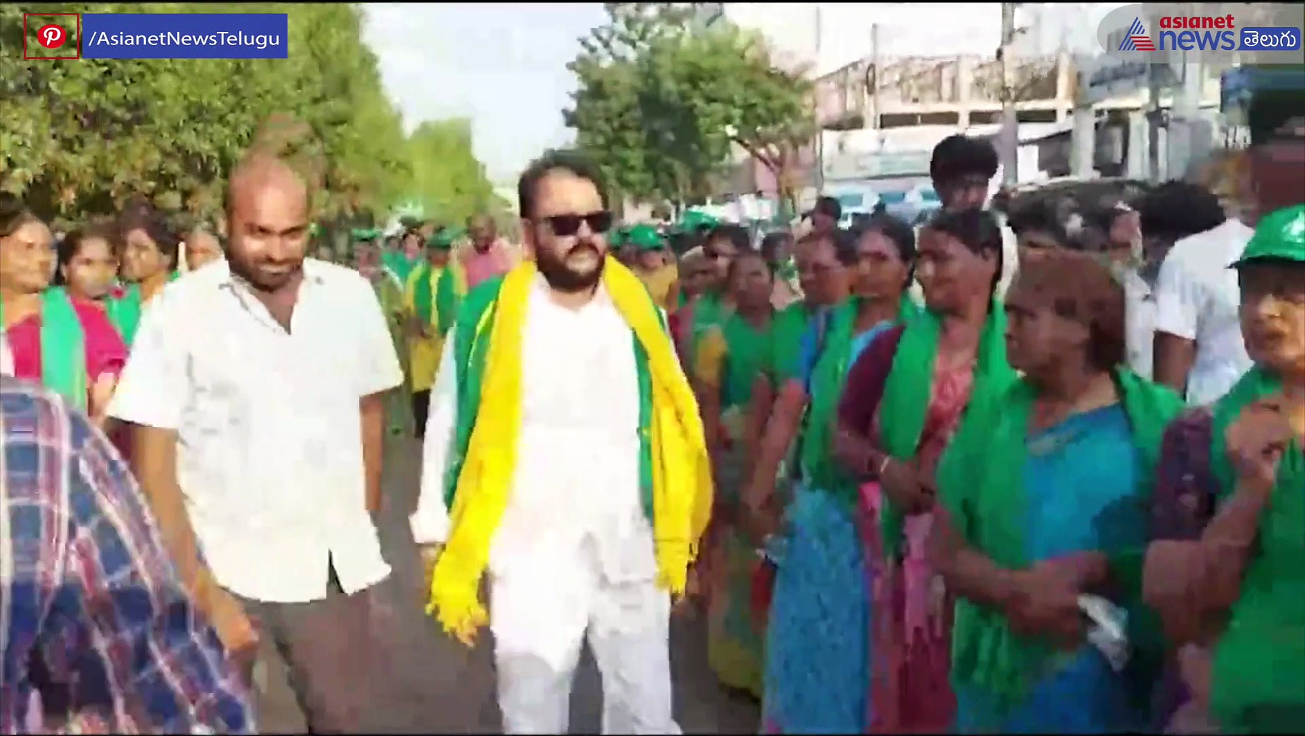 కొడాలి నాని ఇలాకాలో చింతమనేని ప్రభాకర్ క్రేజ్ చూడండి... 