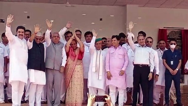 उपराष्ट्रपति ने मुकाम में गुरु जम्भेश्वर महाराज के समाधि स्थल पर लगाई धोक, कहा-यह है पर्यावरण का 'मुकाम'