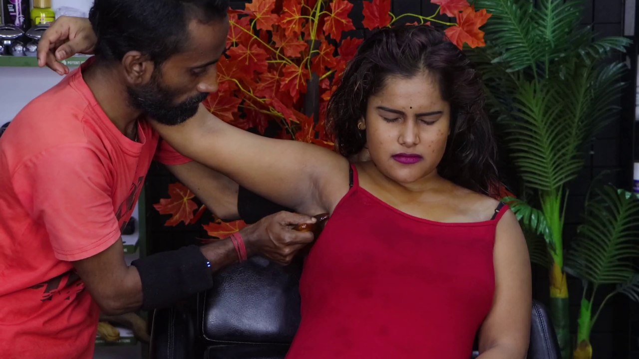 Pain Relief Body Massage By Indian Barber | Indian Girl Gets A Relaxing Massage|