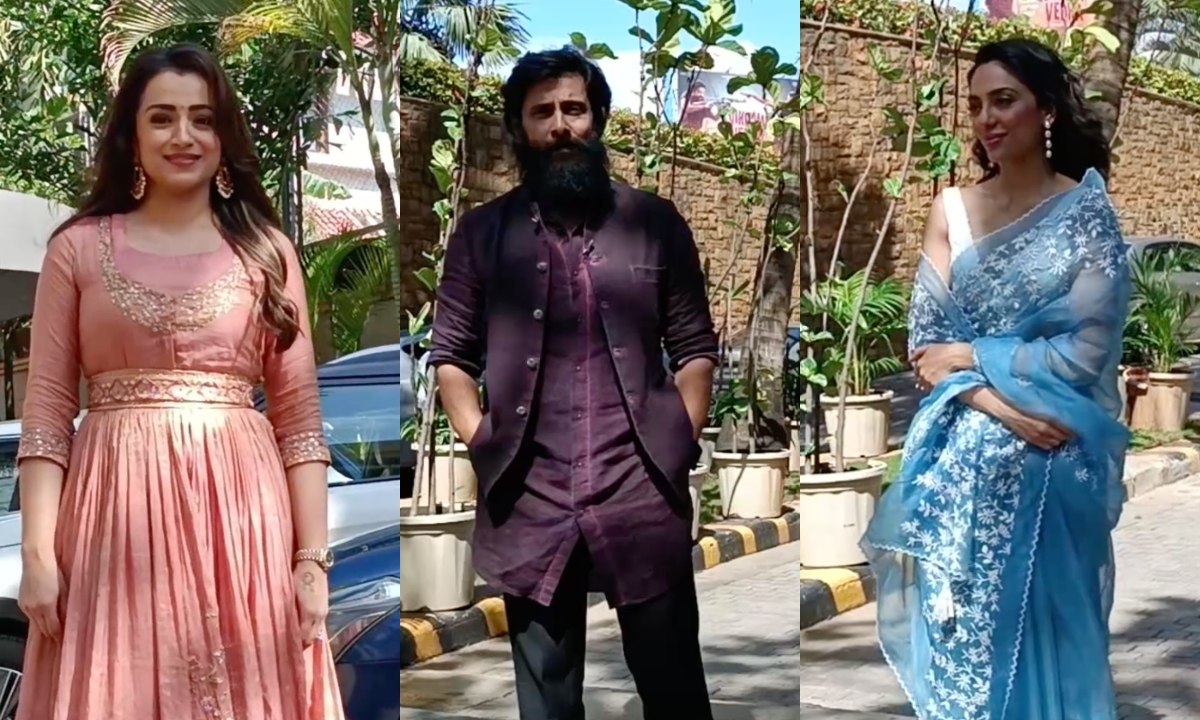 Ponniyin Selvan I के प्रमोशन के दौरान Vikram, Jayam, Trisha, Sobhita और Karthi एक साथ कैमरा में हुए कैद