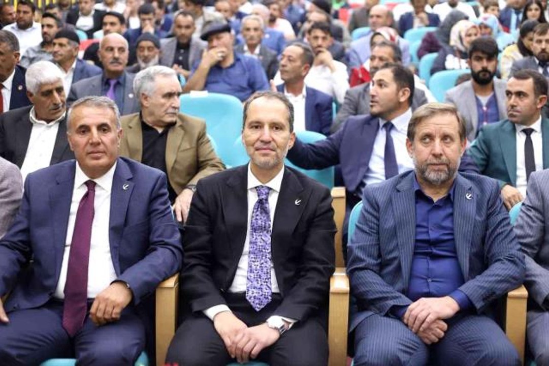 Ağrı haber | Yeniden Refah Partisi Genel Başkanı Erbakan Ağrı'da