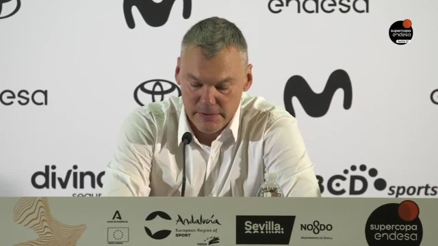 Rueda de prensa de Jasikevicius tras perder la Supercopa