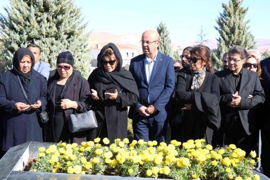 Neşet Ertaş'ın oğlu Hüseyin Ertaş: Babamızın istemediği bir film çekilmekte, biz de derdimizi anlatıyoruz