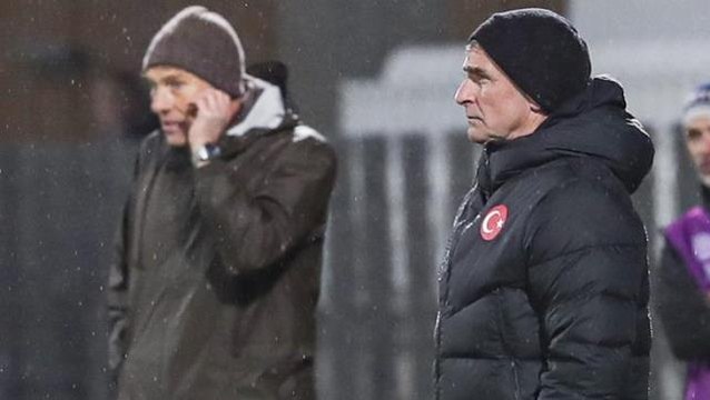 Sen neler diyorsun Kuntz! Faroe Adaları hezimeti sonrası söylediklerine kimse inanamıyor