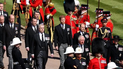 This Is Why The Royal Family Must Wear Black While Traveling