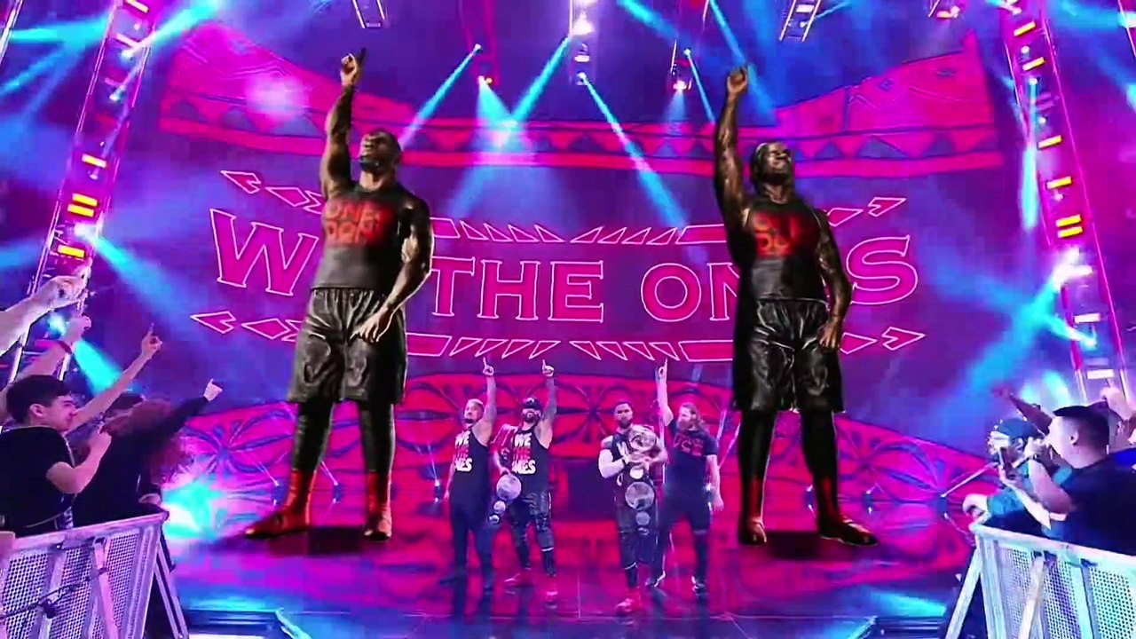 The Usos Entrance as Undisputed WWE Tag Team Champions: WWE SmackDown, Sept. 23, 2022