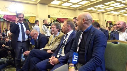 Meloni: "Dedico la vittoria alle persone che non ci sono più"