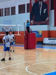 SPORDA NE İŞİ VAR' DENİLEN ŞEYMA, ULUSAL VOLEYBOL HAKEMİ OLDU