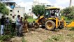 JCB ran on land worth crores in Ratlam, watch video