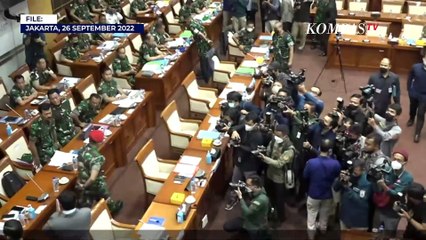 Jenderal Andika dan Dudung Dipisahkan Prabowo Saat Rapat di DPR