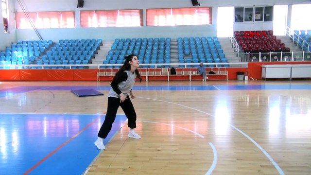 'Sporda ne işi var' demişlerdi, ulusal voleybol hakemi oldu