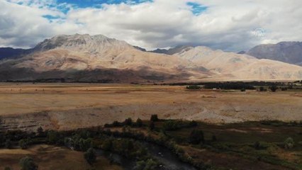 Göçerlerin Munzur ve Mercan Dağları'ndan köylerine zorlu dönüşü başladı