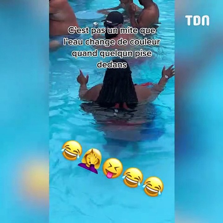 Voilà ce qui se passe quand quelqu'un fait pipi dans une piscine