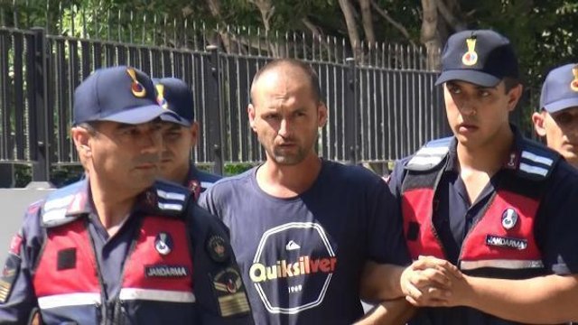 Rus turist, 5 yıldızlı otelde babasını öldürüp annesini yaralamıştı! Çekiçli cinayete ilişkin görüntüler ortaya çıktı