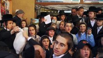 Trotz Kriegs: Zehntausende Juden pilgern in die Ukraine