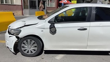 Otomobilin çarptığı yaya ağır yaralandı