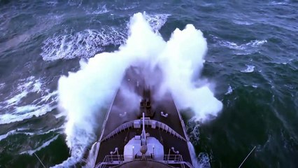 Big Ship  vs. Monster Waves 
