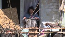 الجزيرة ترصد آثار القصف على المنازل في ميكولايف