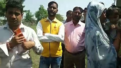 पानी की टंकी पर चढ़ा युवक