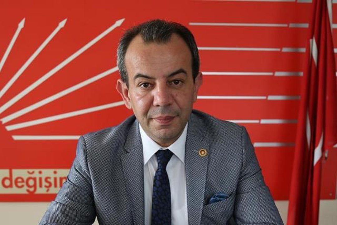 Son Dakika! CHP Disiplin Kurulu, Bolu Belediye Başkanı Tanju Özcan'ı 1 yıllığına parti üyeliğinden çıkardı