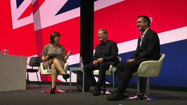 Gary Neville jokes with Keir Starmer at Labour conference