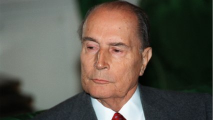 GALA VIDÉO - François Mitterrand sur son lit de mort : révélations sur une photo polémique