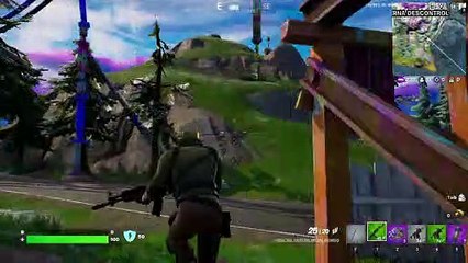 Derriba un pino maderero y haz rodar una roca desbocada en una misma partida