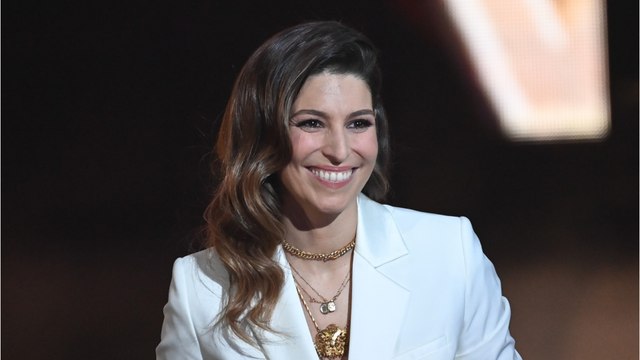 VOICI - Laury Thilleman : ses confidences sur son été « chamboulé après sa séparation avec Juan Arbelaez