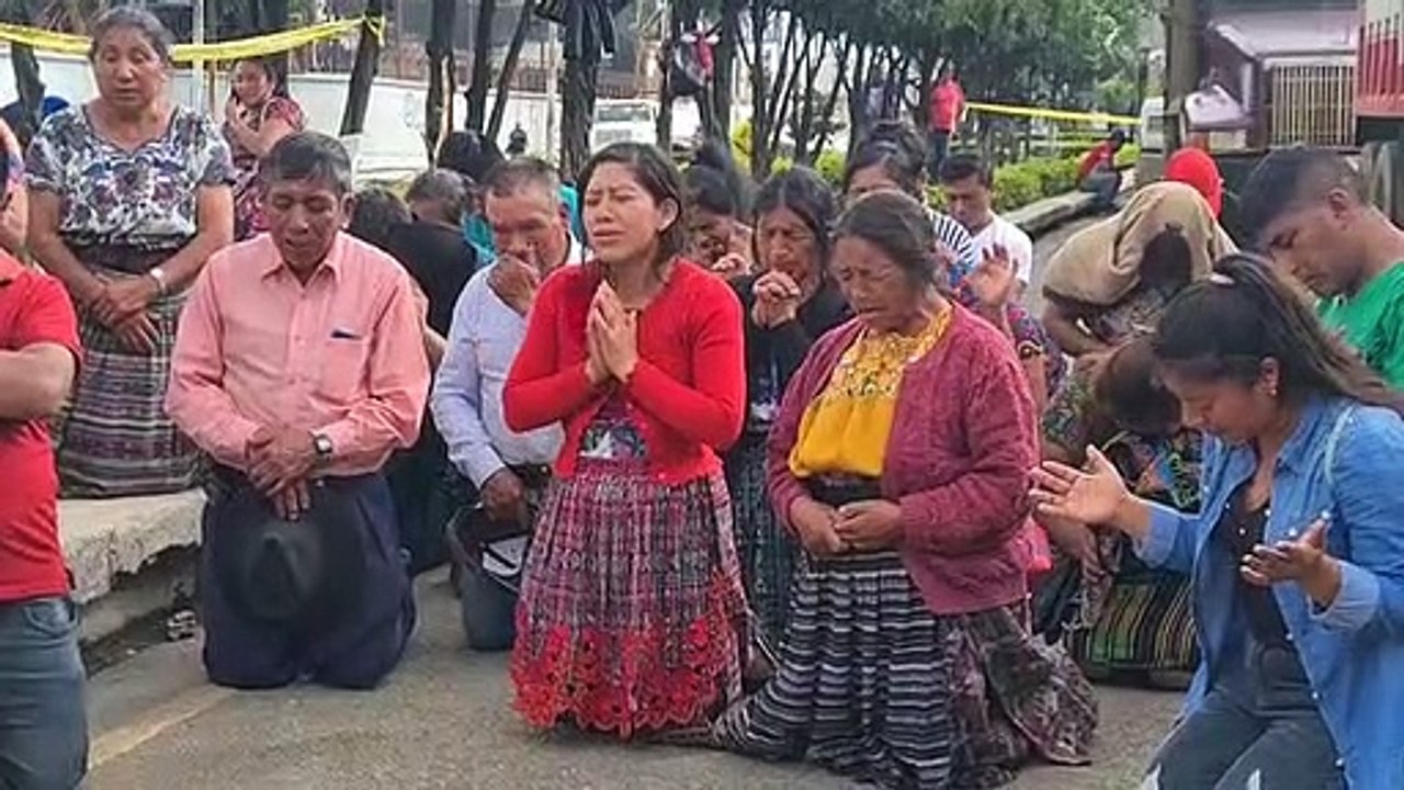 Familiares piden a Dios que haga su voluntad sobre la vida de las dos mujeres desaparecidas.