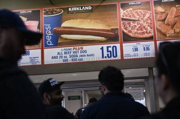 Télécharger la video: Costco Commits to Hot Dog and Soda Combo Price, Possibly 'Forever'