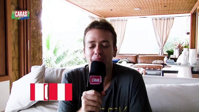 Pablo Sanábio dá entrevista na Ilha de Caras