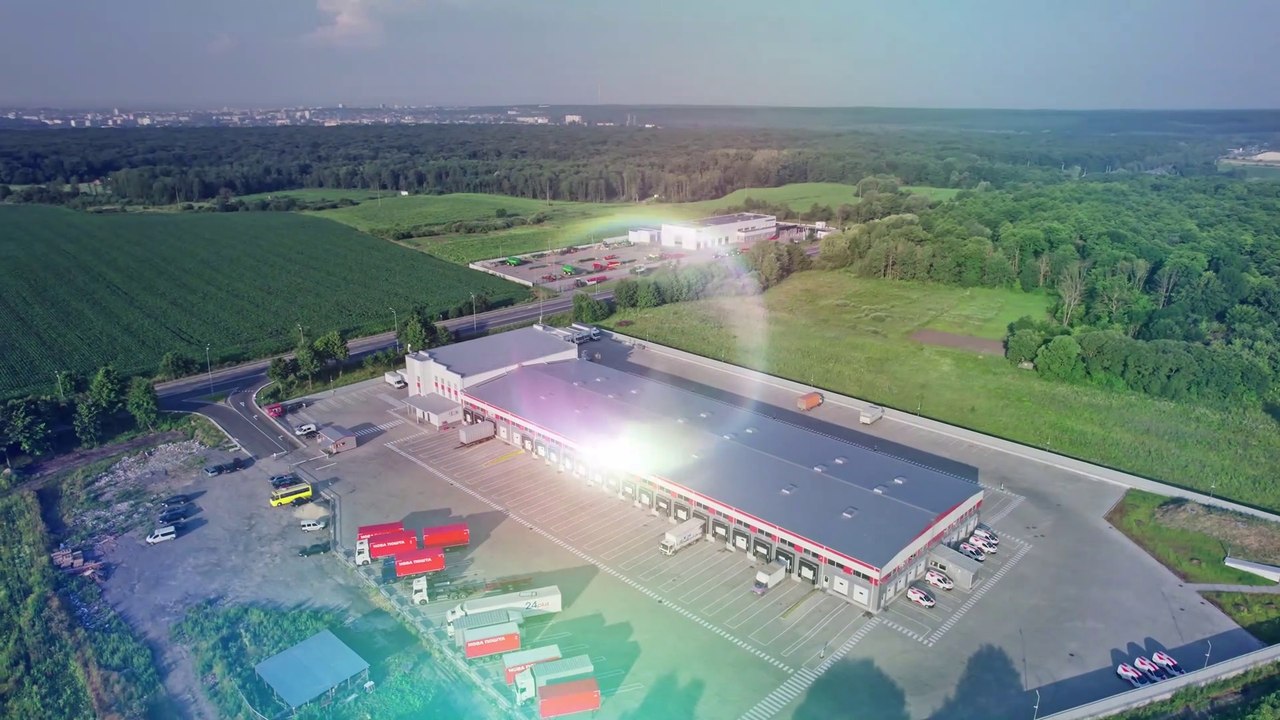 Want your text or logo on Truck video for logistics company promotion? | truck company logo | Motion tracking video