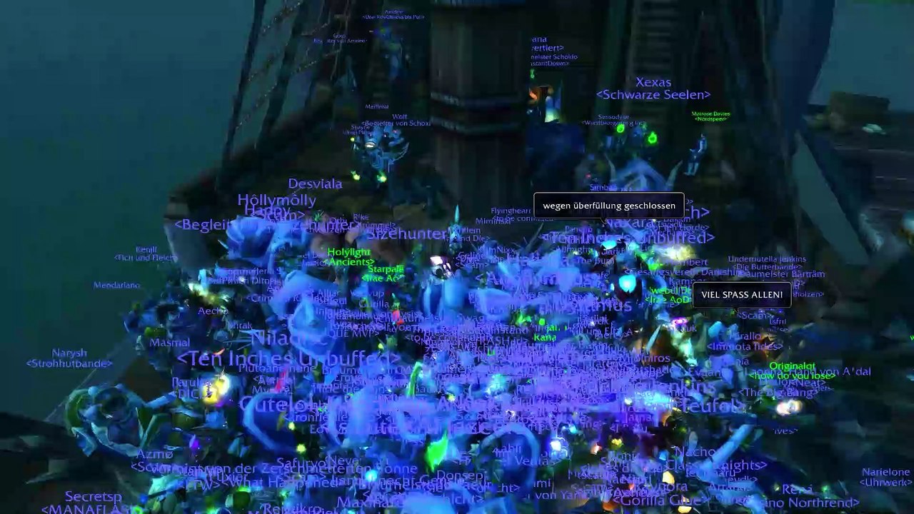 Zum Release von WotLK Classic quetschen sich hunderte Spieler auf ein Boot und ich bin mittendrin
