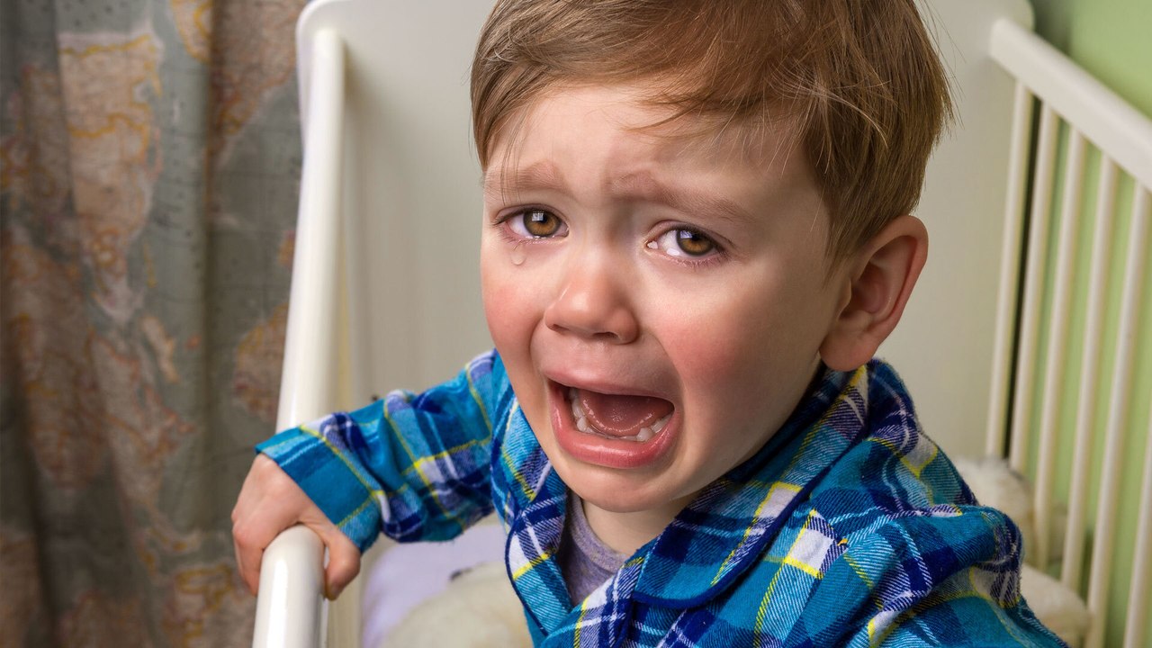 Völlig übermüdet? So bringst du dein Kind zum Schlafen