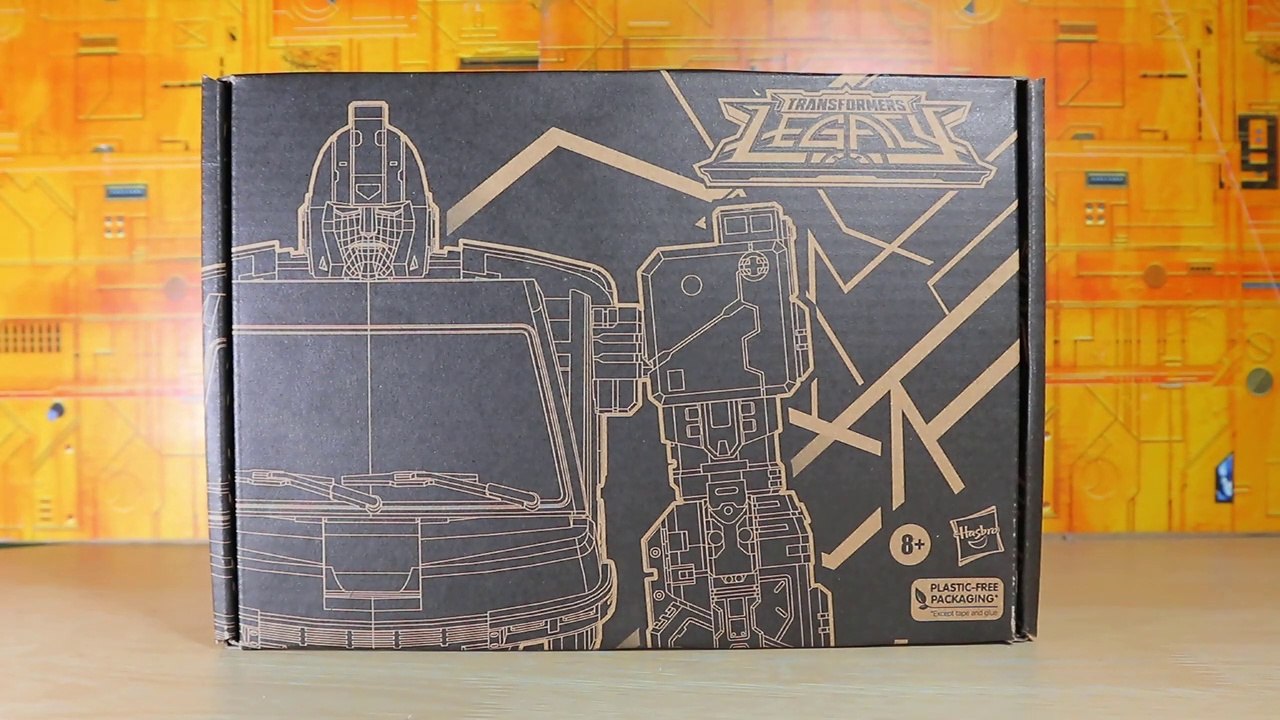 OPENING: Transformers Generations Legacy Selects Deluxe Class DK-2 Guard