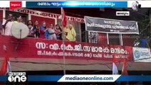 ഭാരത് ജോഡോ യാത്ര മലപ്പുറത്ത് പര്യാടനം തുടരുന്നു, പരിഹസിച്ച് ഡിവൈഎഫ്‌ഐ ബാനർ