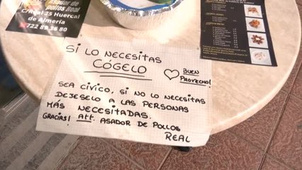 El gesto solidario del dueño de una pollería se ha hecho viral